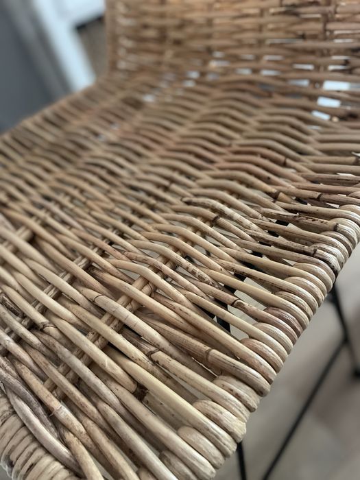 Krzesło barowe wiklina