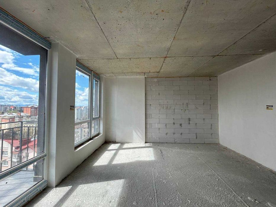 продаж ВИДОВОЇ 1к квартири в Main House! Центр міста