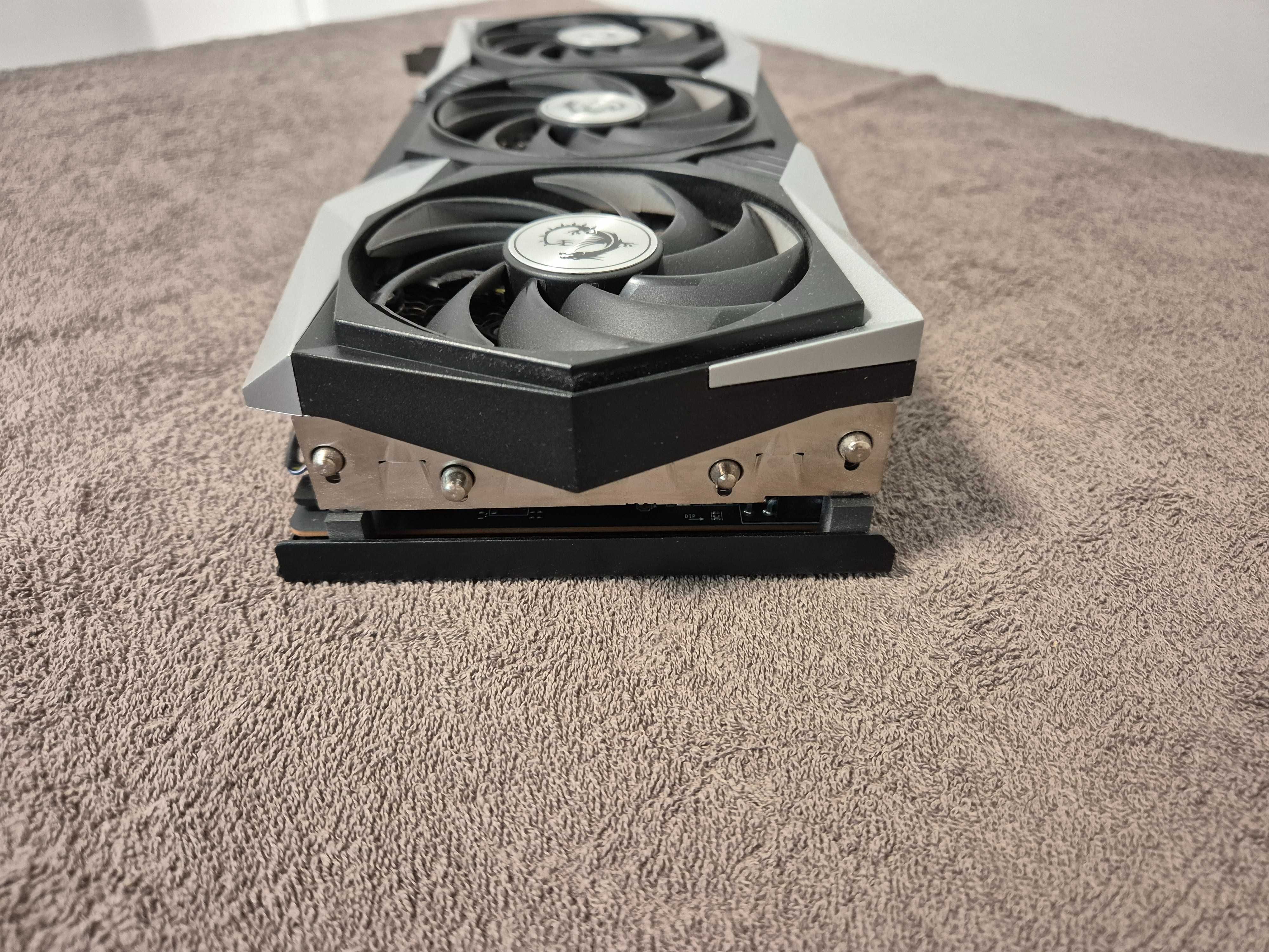 AMD Radeon RX 6900 XT MSI GAMING TRIO Z - karta graficzna