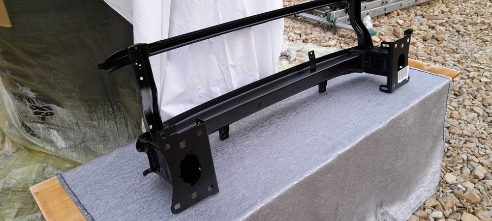 Belka zderzaka przedniego wzmocnienie VW Polo VI