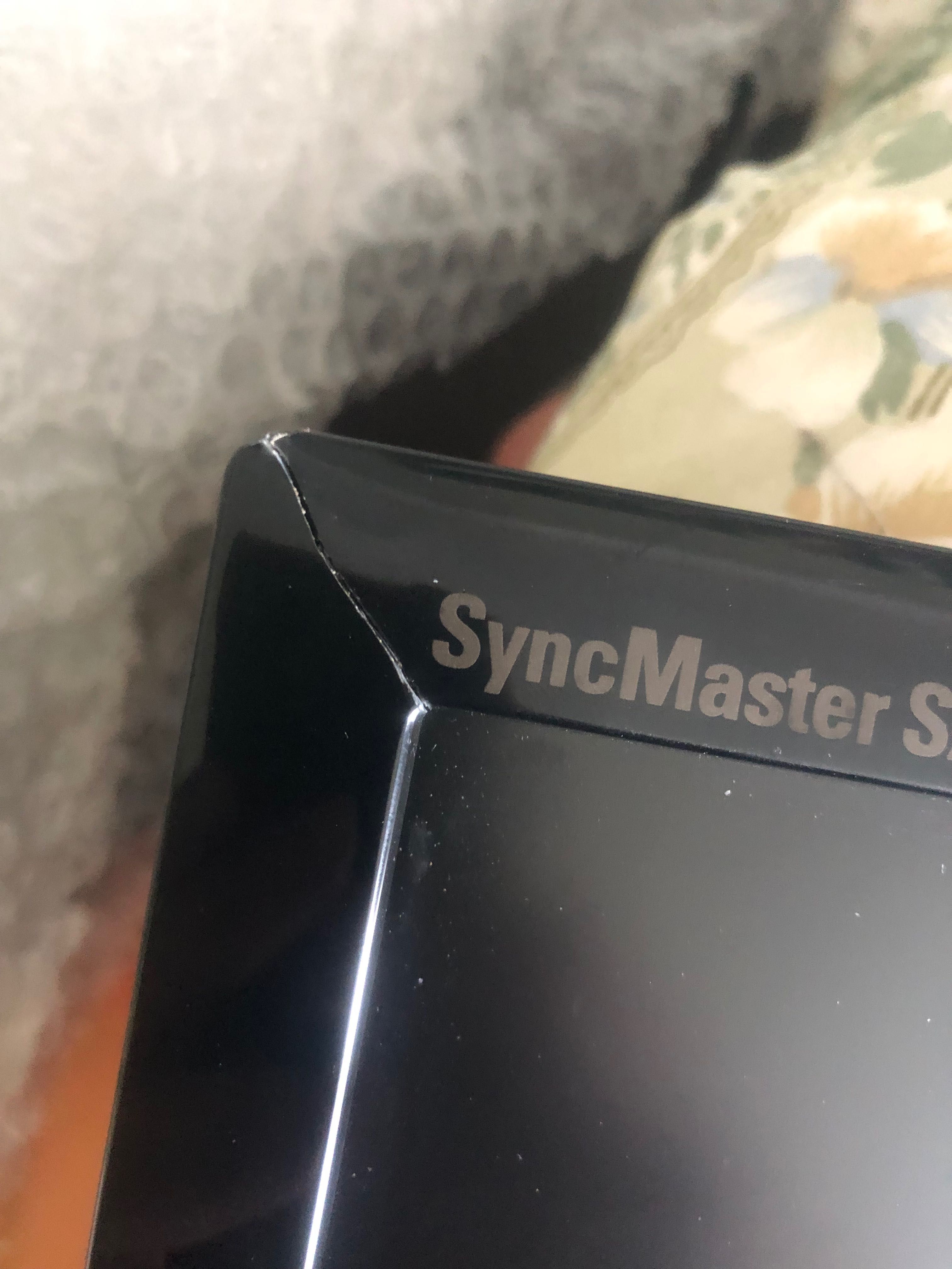 Продам монитор SyncMasterSA300