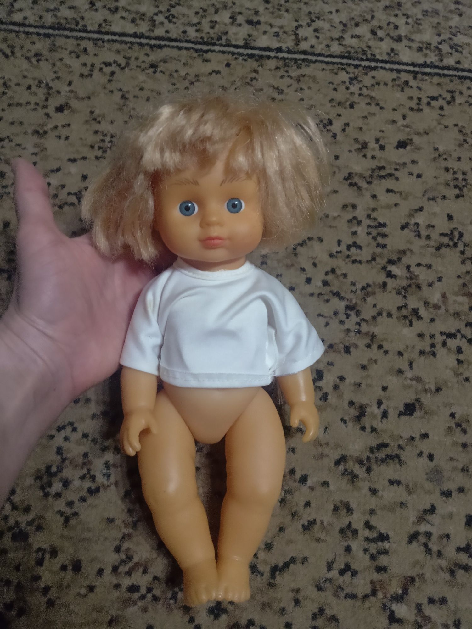 Кукла пластмассовая 28 см.