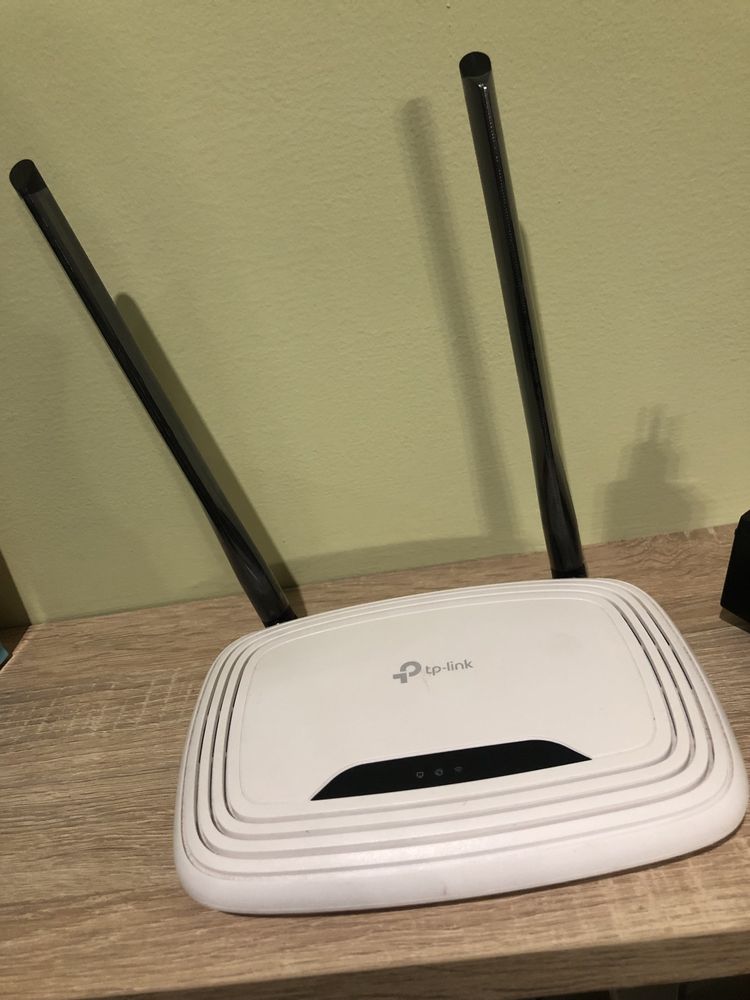 Router TP-LINK.