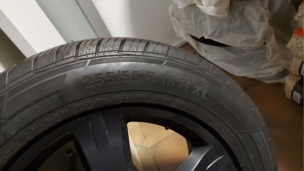 Kompletne koła felgi z oponami 8 1/2J x 18 H2 ET55 255/55 R18 109H