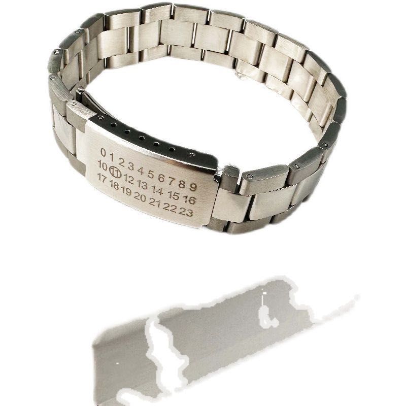 Браслет Maison
Margiela Logo opium alyx