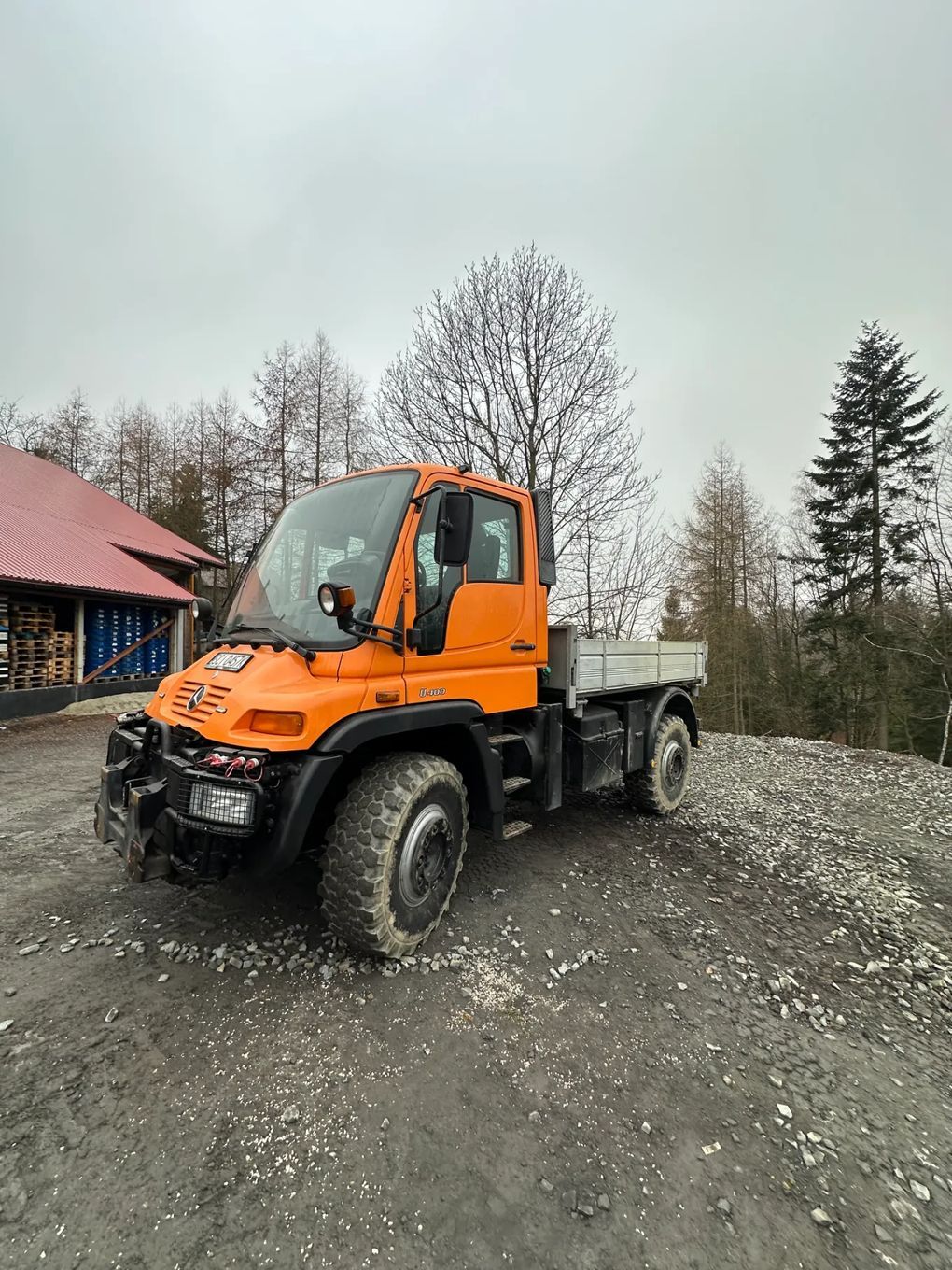 Mercedes-Benz Unimog U400