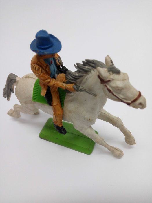 Bonecos Cowboys e Indios