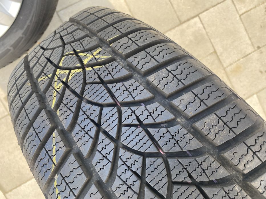 Koła zimowe 205/55 R16 VW Golf VII VIII Touran I Caddy Jetta 5x112