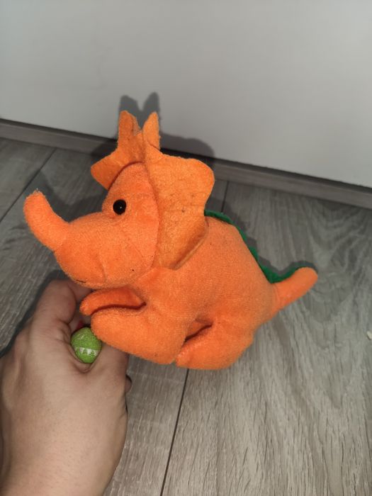 Maskotki pluszowe dinozaury