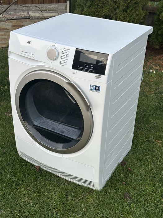 Сушильна машина AEG 8000 Series Lavatherm Absolute з тепловим насосом