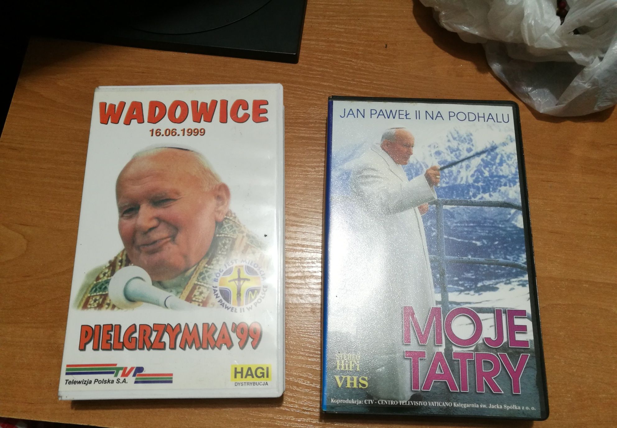 Zestaw kaset VHS Jan Paweł II/wykopki/starocie