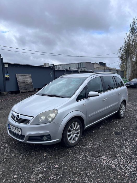 Продам Opel Zafira