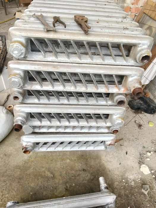 Продам Чавунні батареї