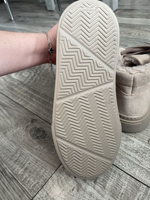 Замшеві черевики