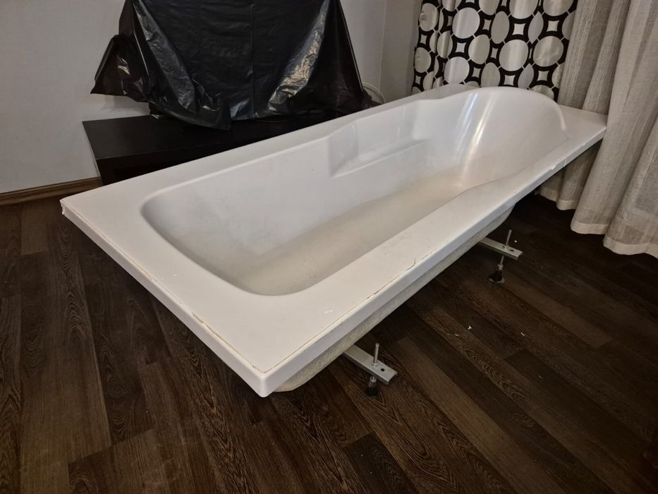 Wanna akrylowa używana 170x 70