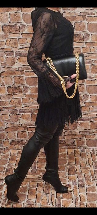 Zjawiskowa elegancka czarna koronkowa sukienka Marki Marciano by Guess