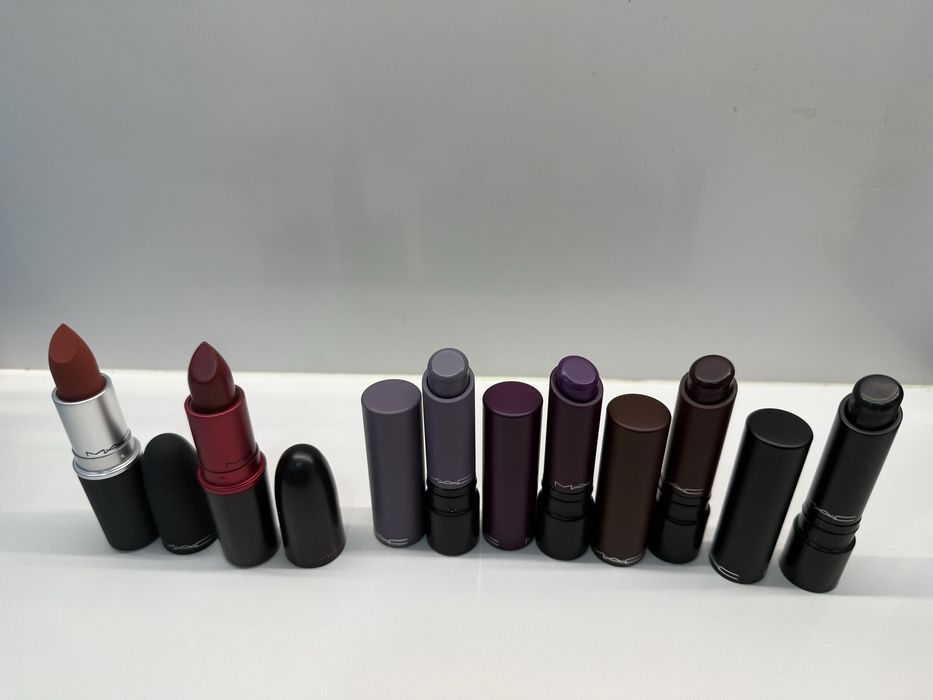 Batons Chanel, Dior , guerlien,clarins MAC
