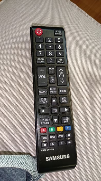 LCD Samsung 49" excelente