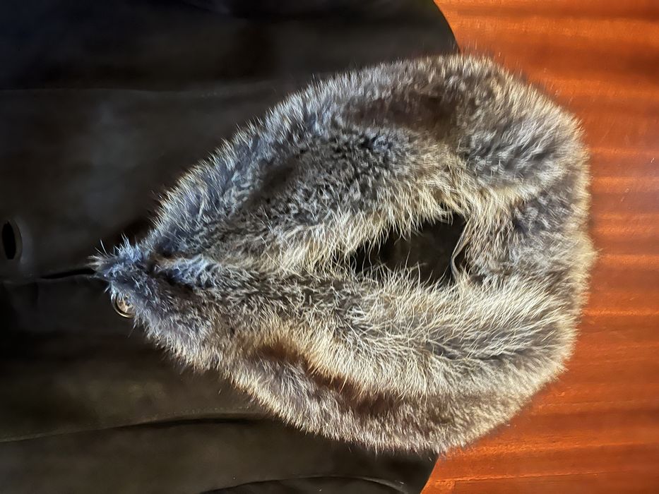 Casaco pele carneiro e gola raposa