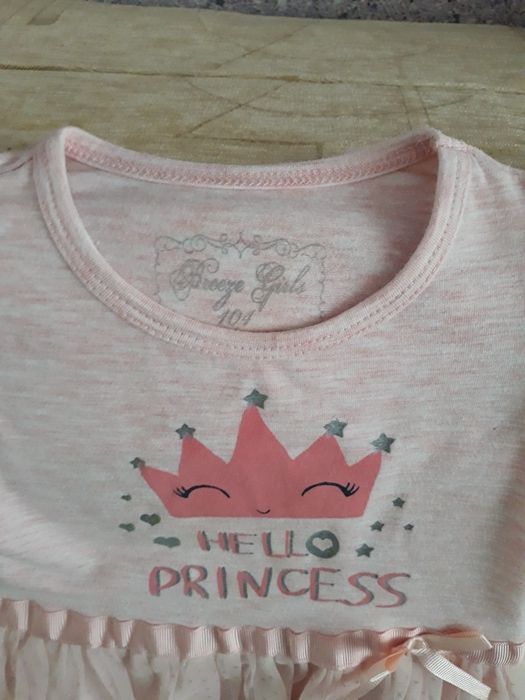 Плаття з фатином на 3-4 рочки