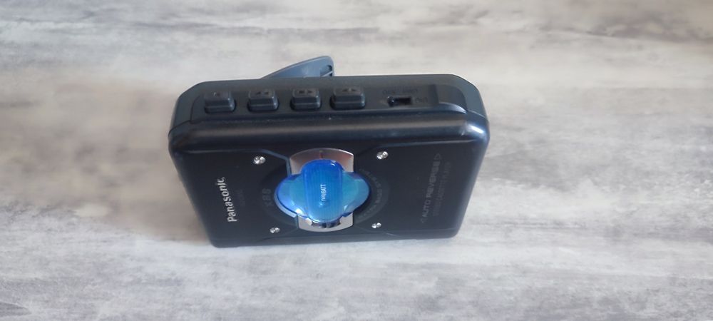 Продам касетний плеєр