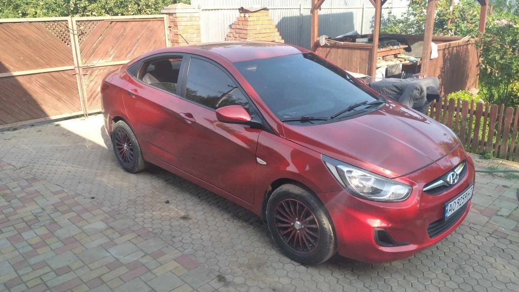 Продам Hyundai Accent 2012р