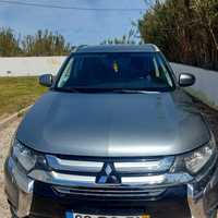 Se trata de Mitsubishi outlander 2.2di