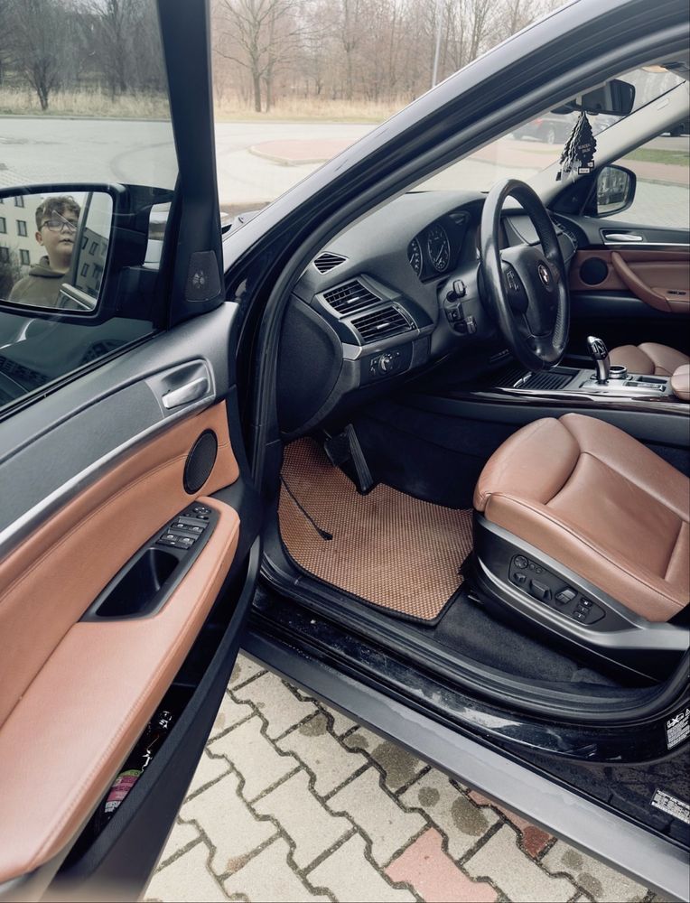 Sprzedam /zamienie Bmw e70 x35i