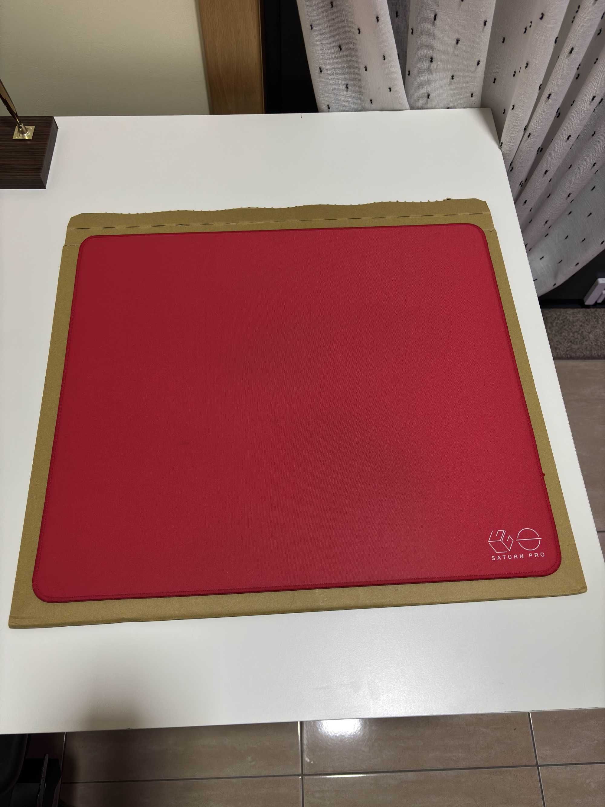 Tapete de Rato Saturn Pro XSOFT