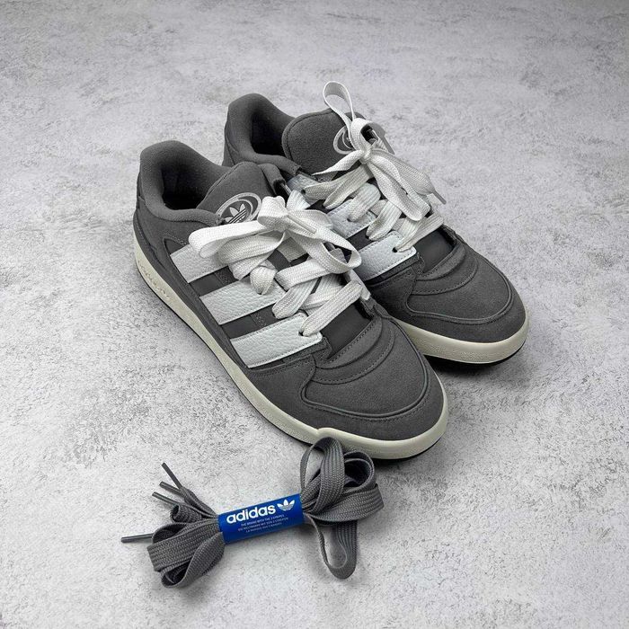 Кросівки Adidas Forum2000 JS0997 розмір 44 оригінал