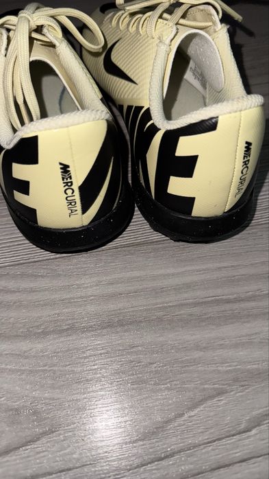 Сороконожки Nike Mercurial Vapor 15 Club