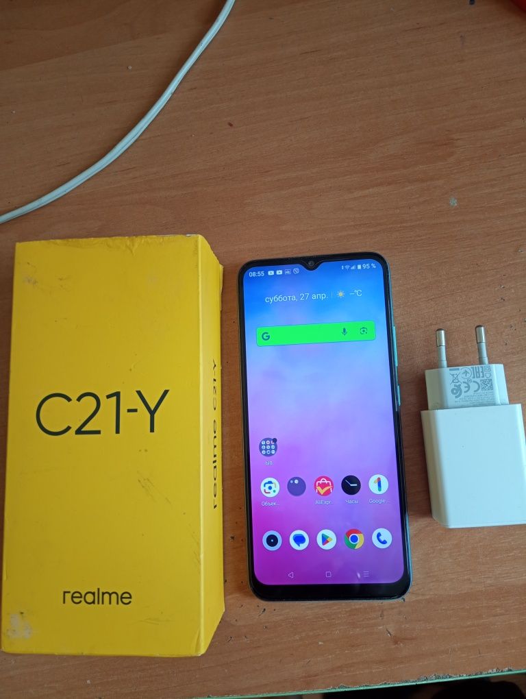 Продам смартфон Realme C25Y 4/64