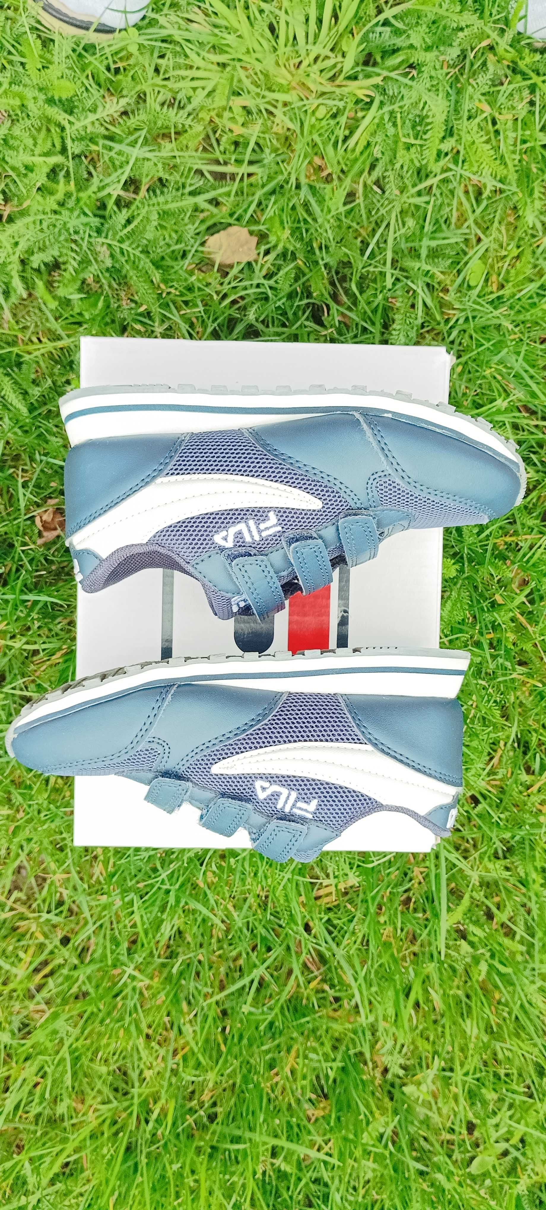 Adidasy Fila rozmiar 30 granatowe