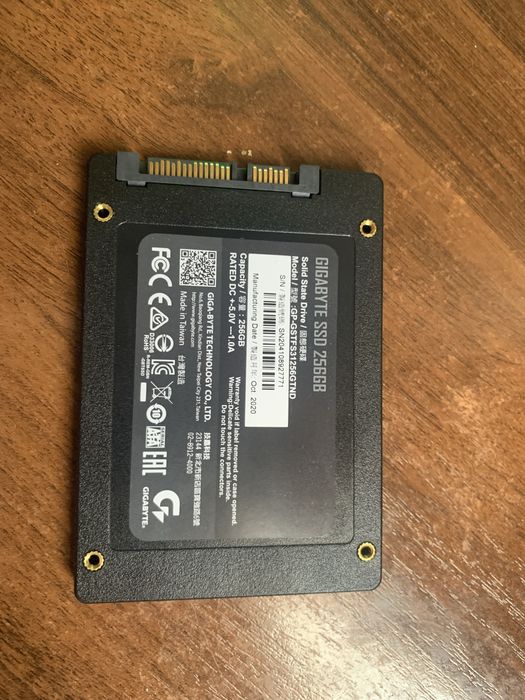 SSD 2.5 256gb / WI-FI модулі / планка DDR4 16gb