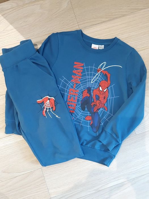 Спортивний костюм на хлопчика