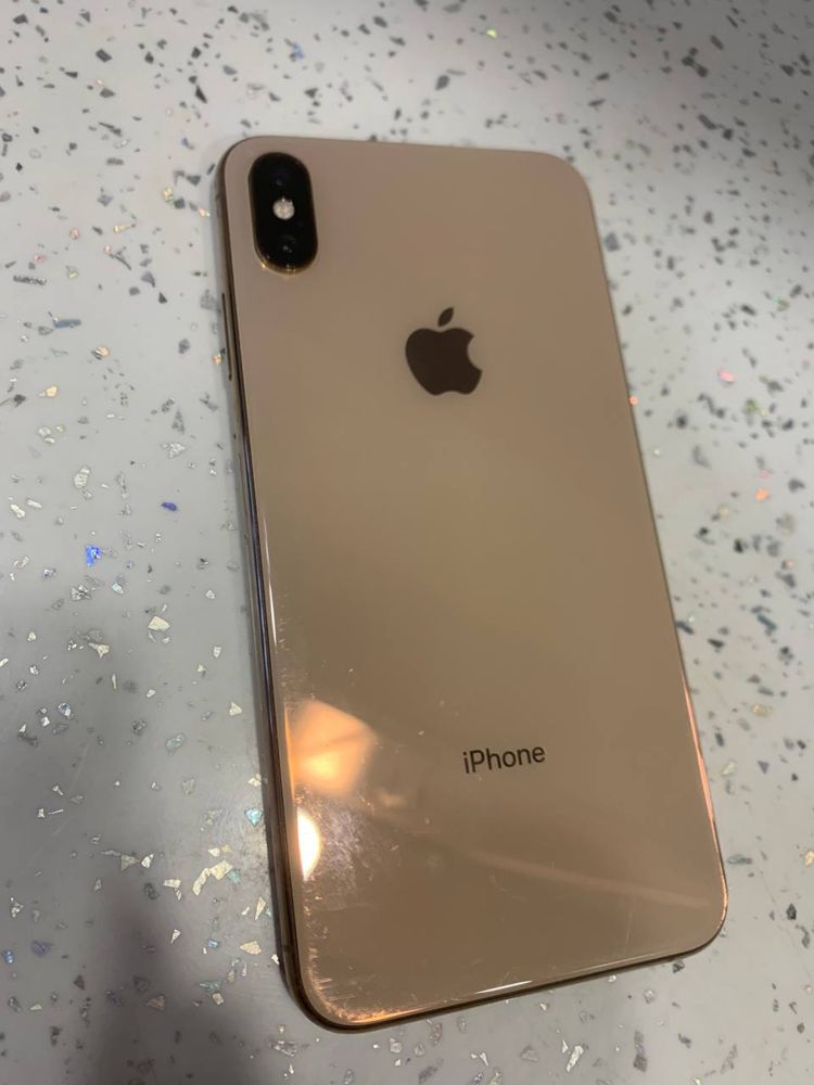 Айфон Xs max gold