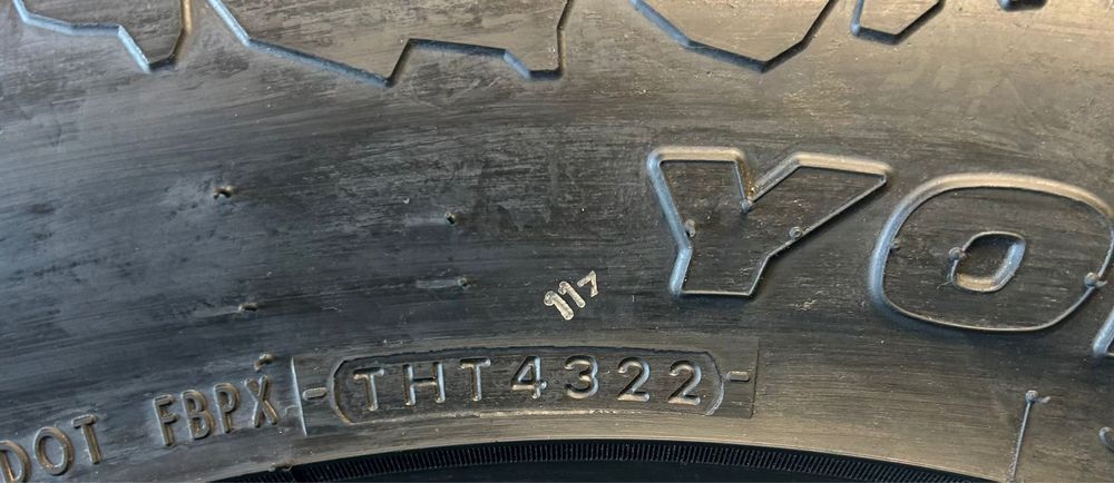 35x12.50r20 Yokohama Geolandar X-MT G005 121Q
