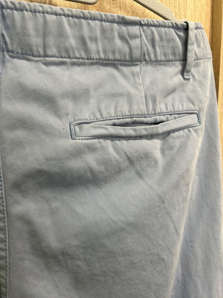 Spodnie męskie błękitne GAP