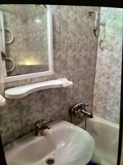 Сдам 2 кв ул Европейская на Космосе цена 6 тыс гр