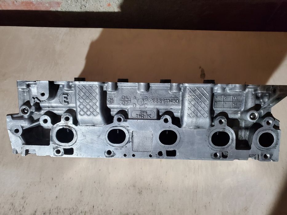 Cabeça de motor PSA