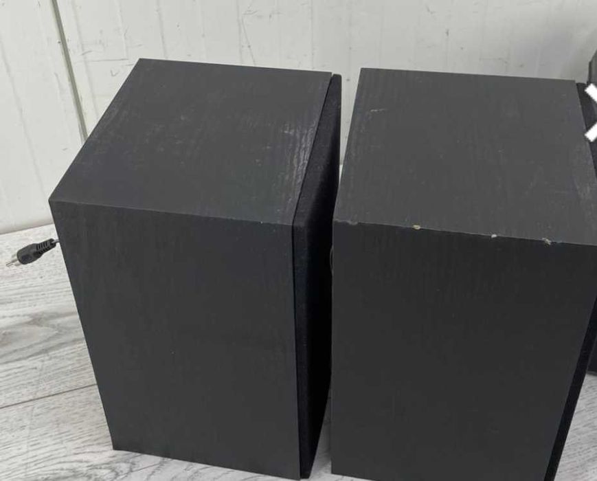 Програвач вінілу, акустика,стереосистема, як нова