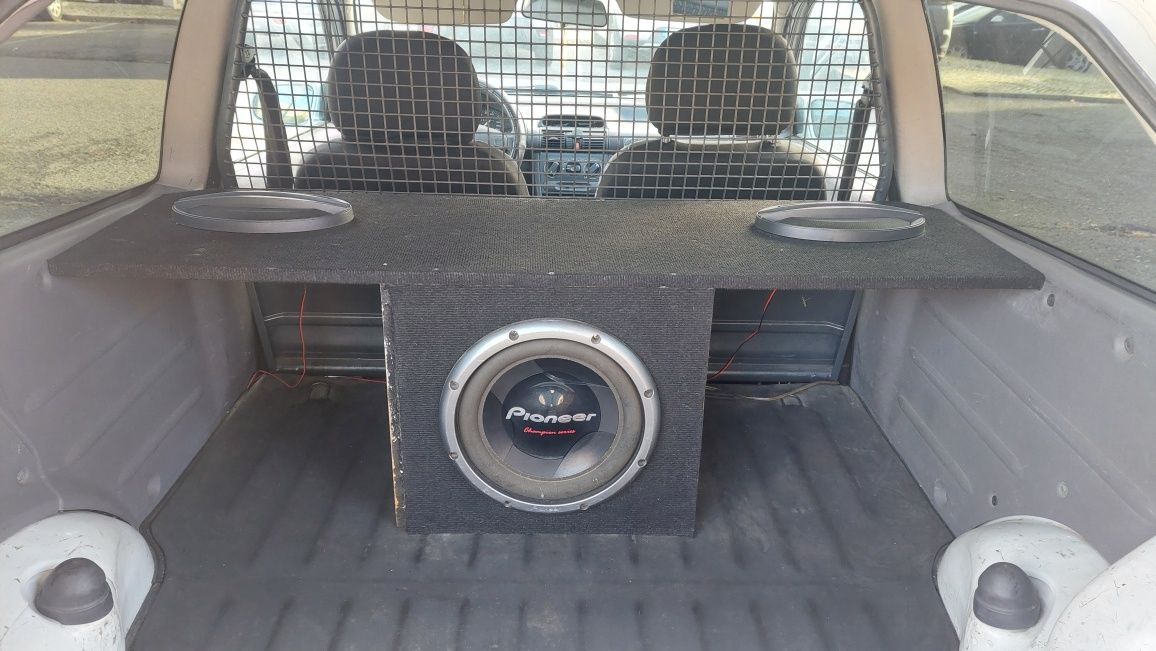 Sistema de Som Pioneer para Carro