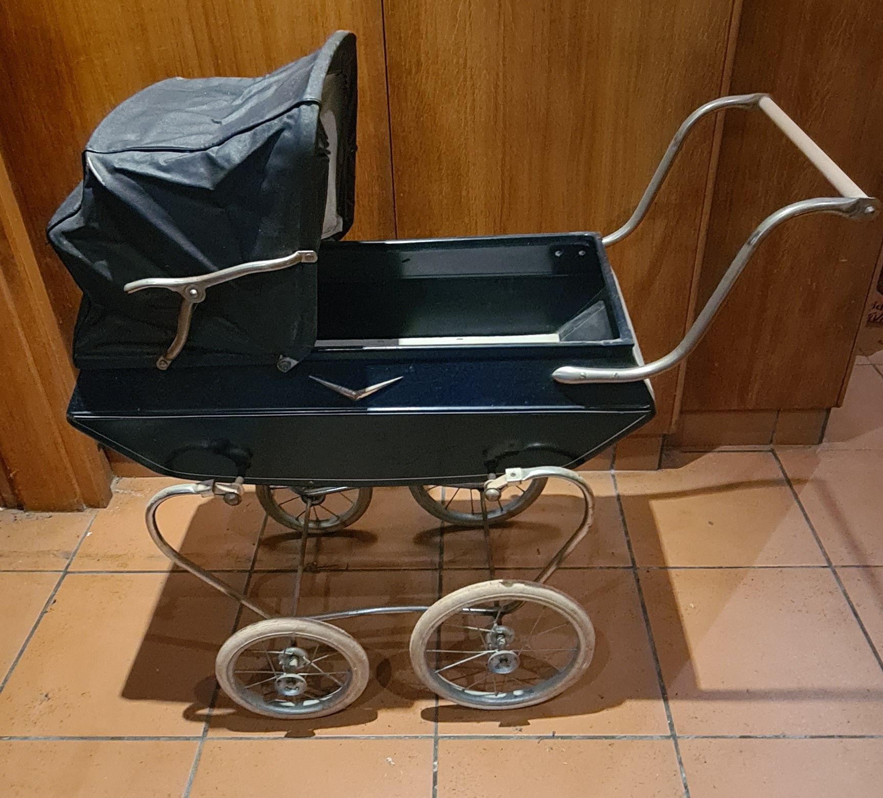 Carrinho de bebé vintage