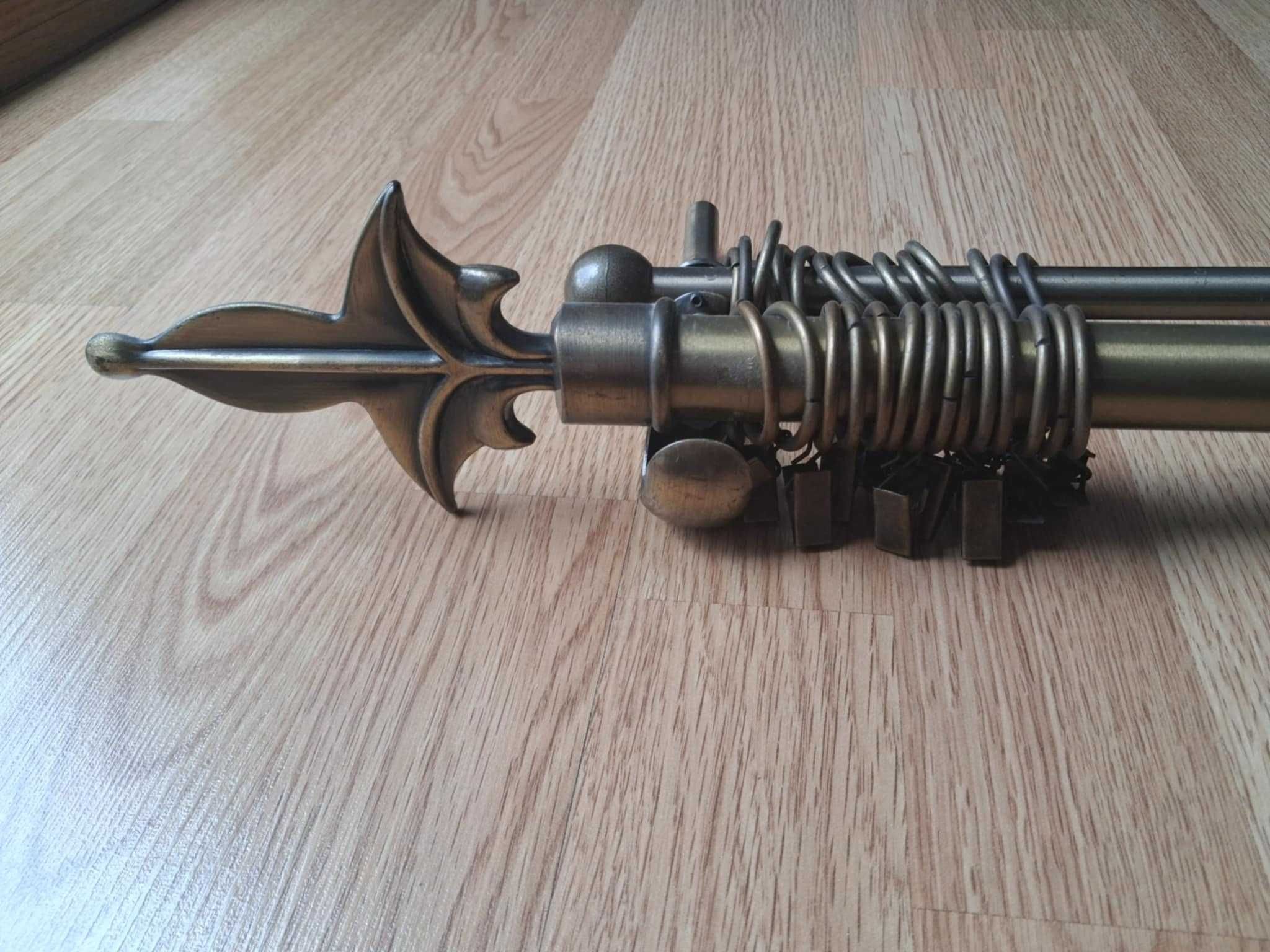 Metalowy karnisz podwójny łączony o dł. w osiach mocowania 114,5x202cm