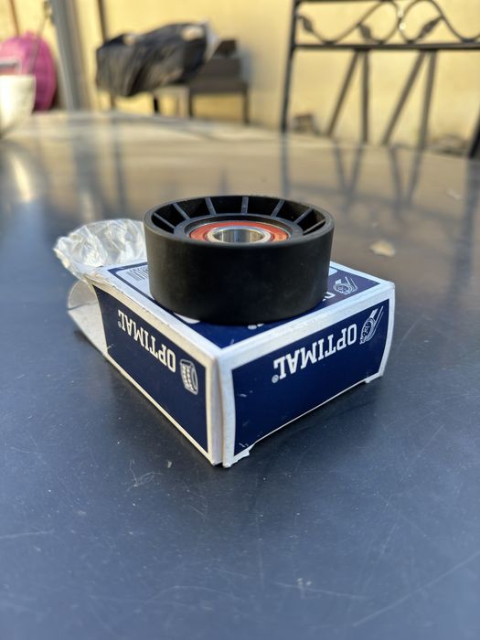 Ролик ремня генератора рено меган, сценик