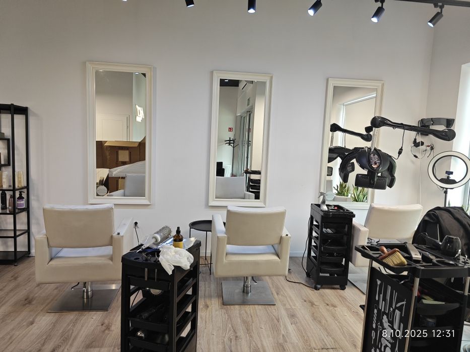Fotele fryzjerskie/wyposażenie salonu  panda kubik