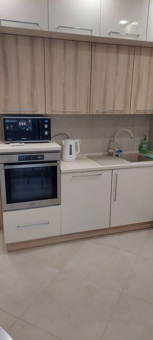 Двох кімнатна + паркомісце