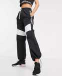 Reebok Training woven joggers штаны на утяжках