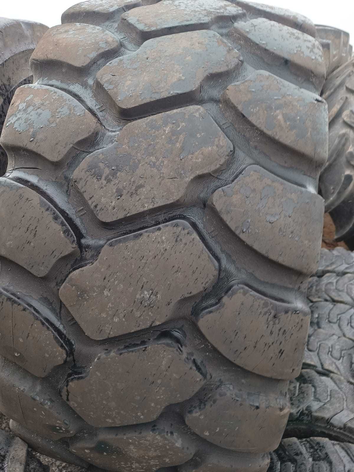 Opona przemysłowa 26.5R25 GoodYear RT-38 ładowarka fadroma Case Cat