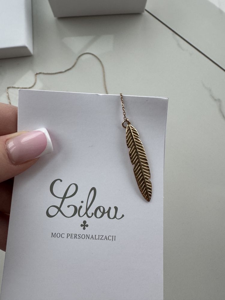 Naszyjnik lilou piorko pozłacane